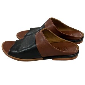 P. Monjo Black and Cognac Colorblock Leather Slide Sandal, EU Size 38, NIB